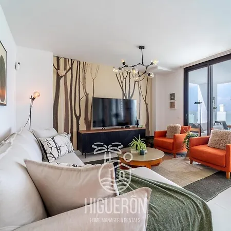 Higueronrentals Casi Dar アパート *